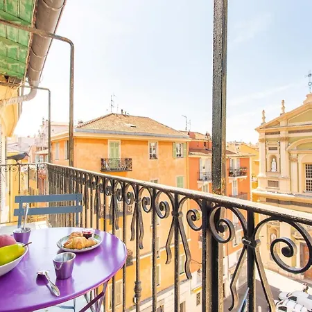 Ross 5- F2, Lumineux, Balcon, Loft, Clim, Vieux-nice * Nicea