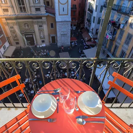 Ross 5- F2, Lumineux, Balcon, Loft, Clim, Vieux-nice Apartament