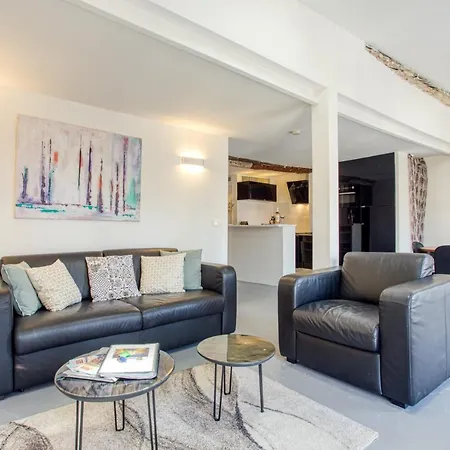 Ross 5- F2, Lumineux, Balcon, Loft, Clim, Vieux-nice Daire *