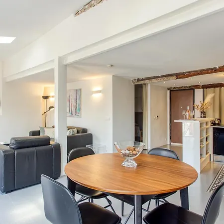 Ross 5- F2, Lumineux, Balcon, Loft, Clim, Vieux-nice Daire